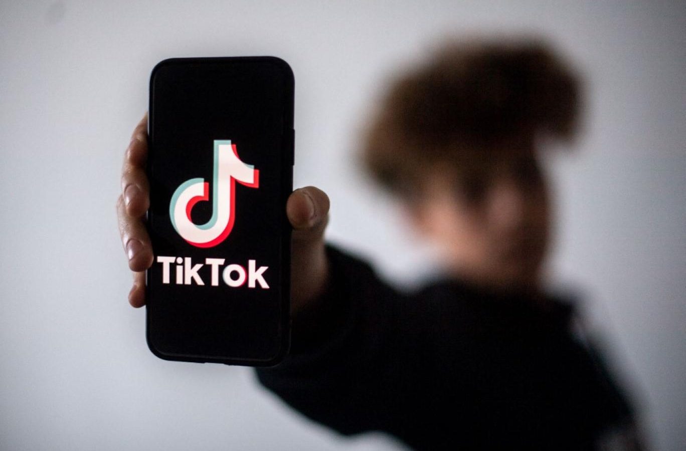 المفوضية الأوروبية قد تحظر TikTok