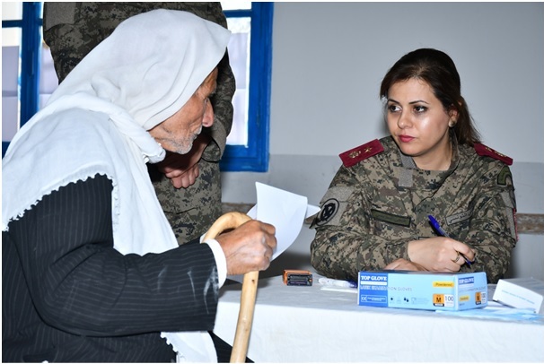 تضم 6 إختصاصات/ قافلة صحيّة عسكرية بمعتمديتي رمادة والذهيبة تضم 6 إختصاصات/ قافلة صحيّة عسكرية بمعتمديتي رمادة والذهيبة