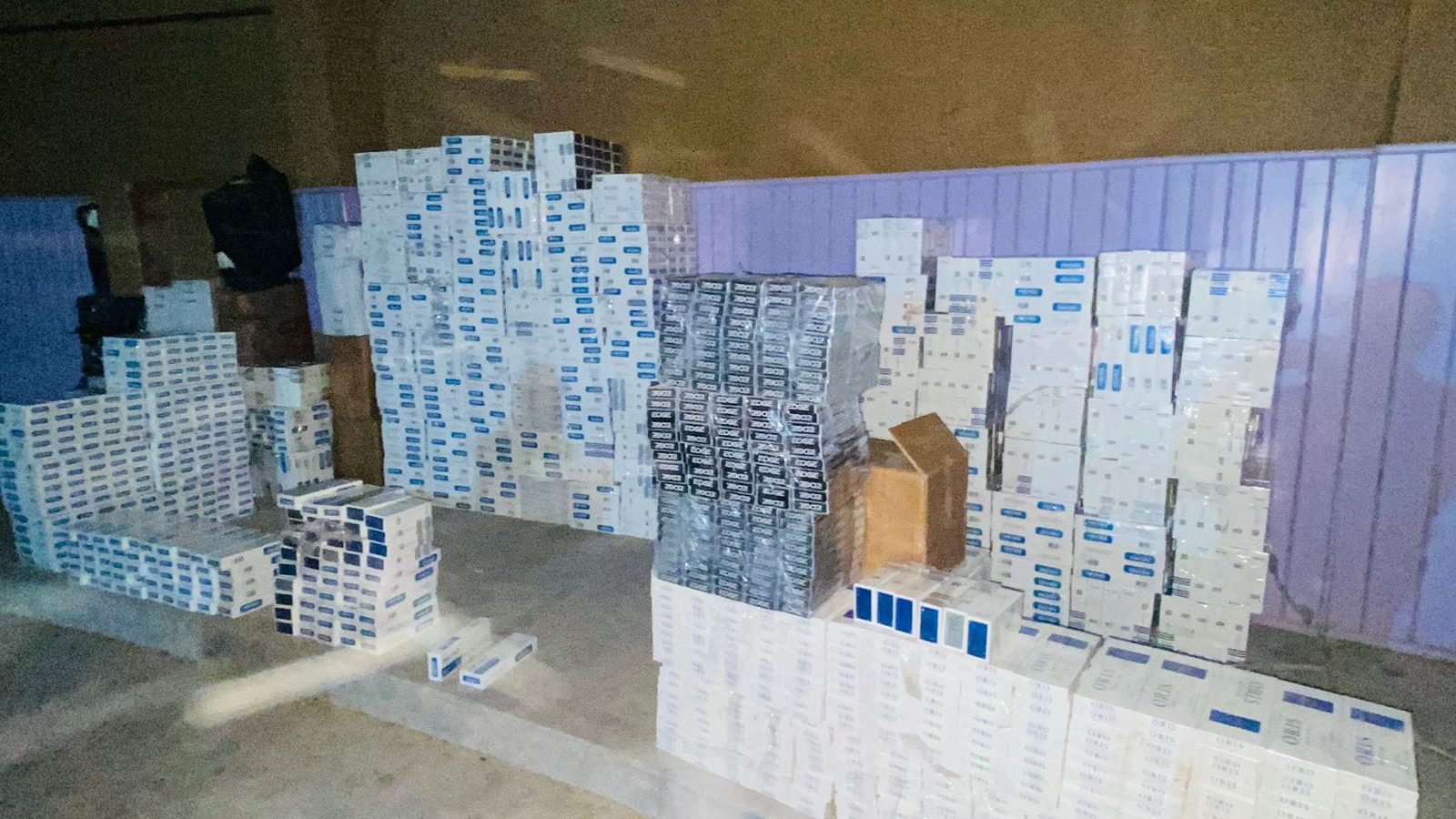 مدنين/ احباط 11 عملية تهريب (صور) مدنين/ احباط 11 عملية تهريب (صور)