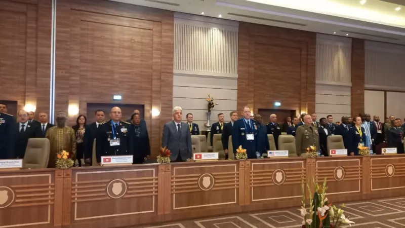 وزير الدفاع: مدارسنا العسكرية مفتوحة لتدريب كل الجيوش العربية والافريقية