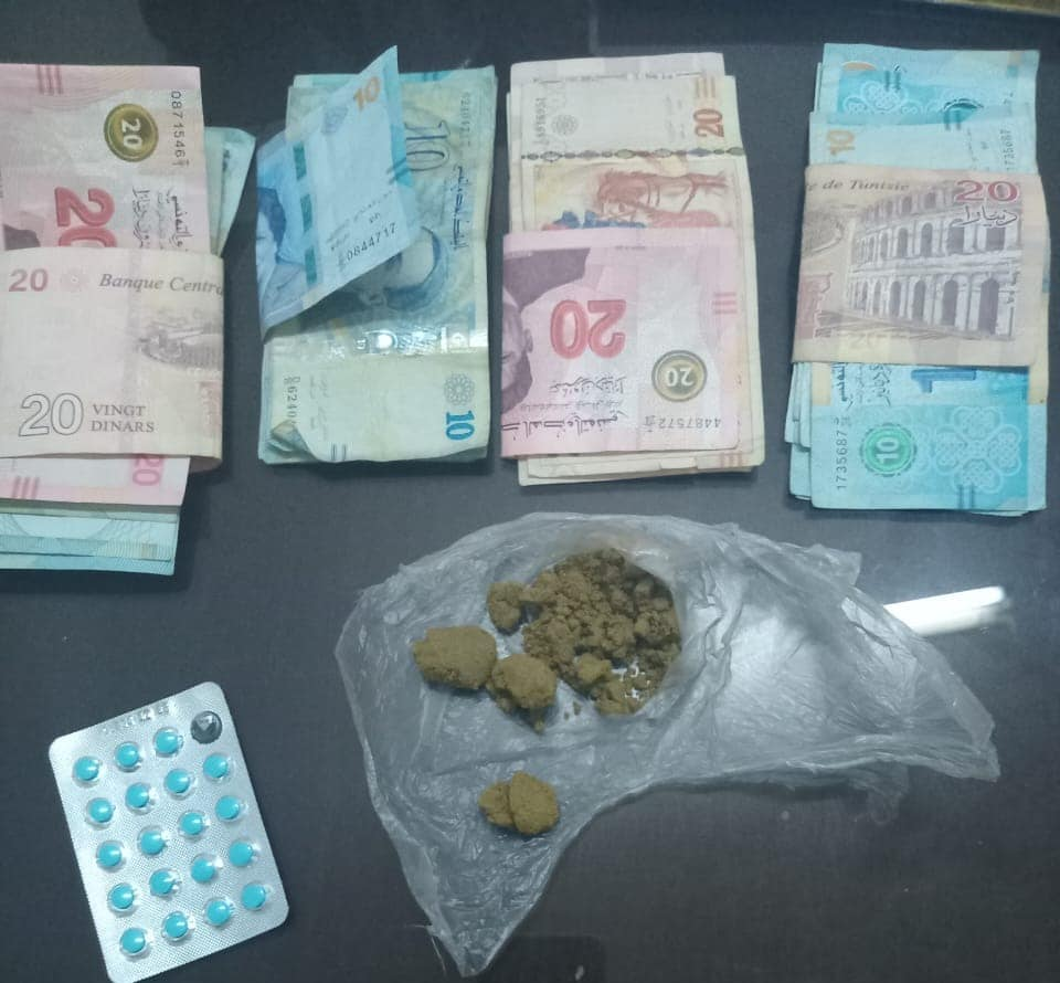 صفاقس/ تفكيك شبكة تستقطب القاصرات لاستهلاك المخدرات