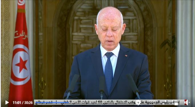 رئيس الجمهورية: من يحلم بالعودة الى الوراء فليحلم في احضان من يزين له هذه الاحلام