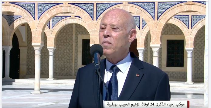 الرئيس: لن نقبل ان يتم الترشح من قبل مجموعات ترتمي في احضان  الخارج