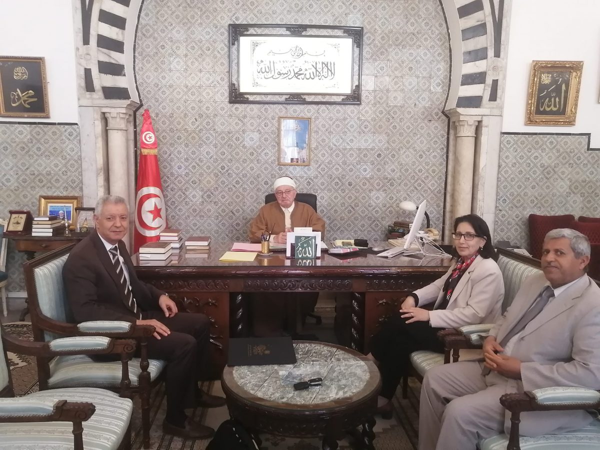 بعد عرضه على المفتي/هذا فحوى تقرير رصد هلال العيد
