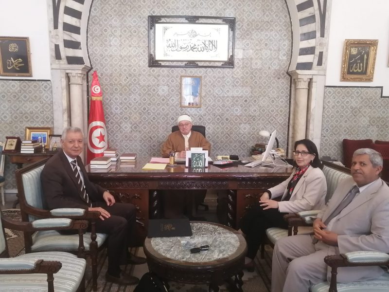 بعد عرضه على المفتي/هذا فحوى تقرير رصد هلال العيد