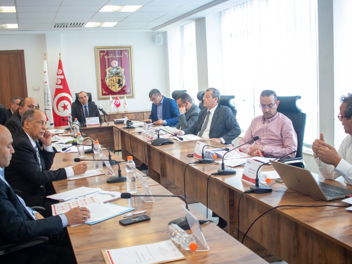 منها السن والجنسية.. هيئة الانتخابات تجتمع حول شروط الترشح للرئاسية