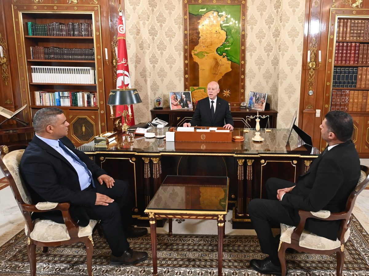 الرئيس يدعو وزير الداخلية الجديد لسدّ الشغورات