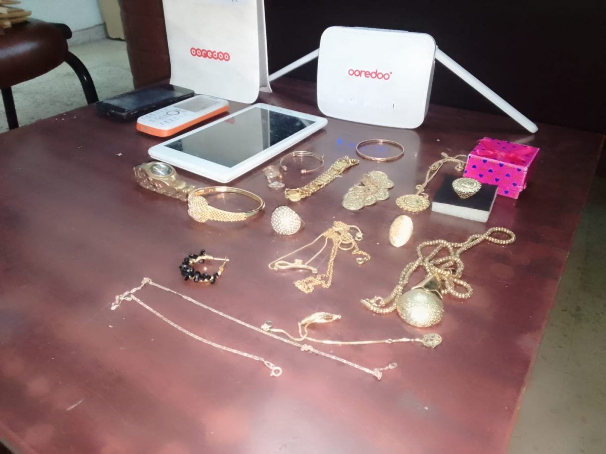 الشبيكة/ الاطاحة بسارقي منزل واسترجاع المسروق (صور)