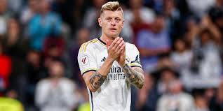 توني كروس يعلن اعتزاله