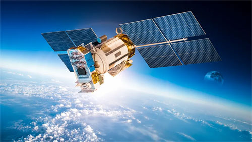 شركة ألمانية تطلق صاروخا إلى الفضاء وقوده الشمع