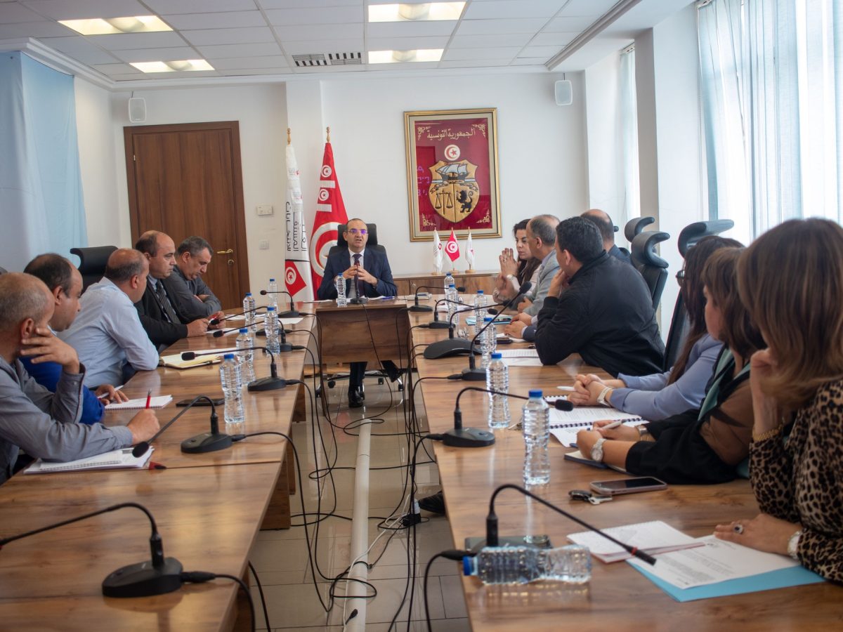 اجتماع في هيئة الانتخابات حول دليل اجراءات التصرف الاداري والمالي