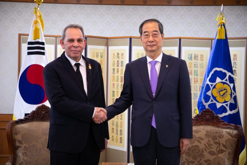 الحشّاني في لقائه بالوزير الأول الكوري.. سيول شريكا استراتيجيا لتونس