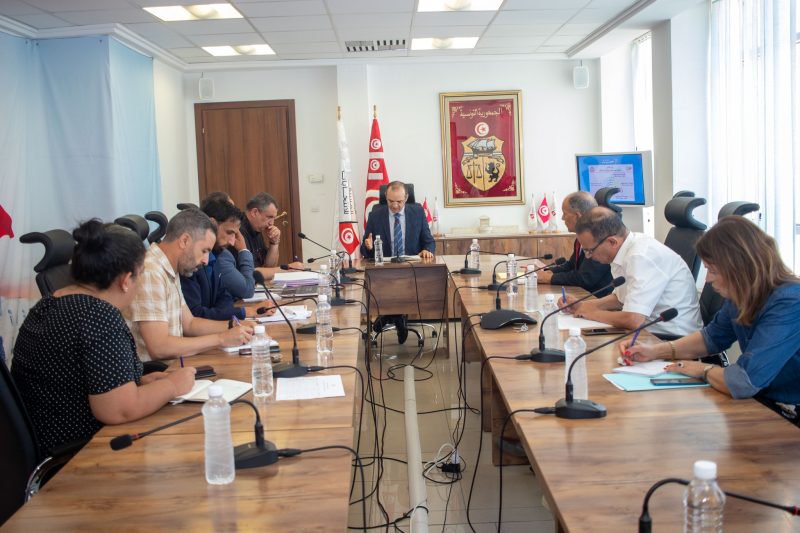 ضمان عدم التلاعب بالتزكيات في اجتماع لهيئة الانتخابات