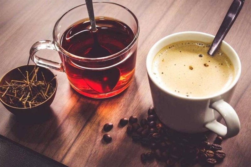 مخاطر تناول المشروبات الساخنة في الطقس الحار