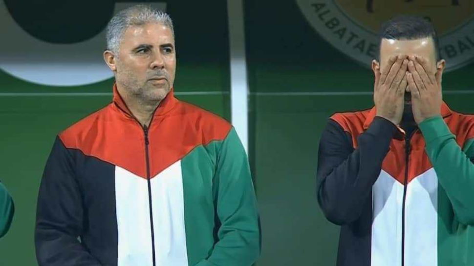 تصفيات المونديال/ مكرم دبوب يكتب التاريخ مع المنتخب الفلسطـ..يني