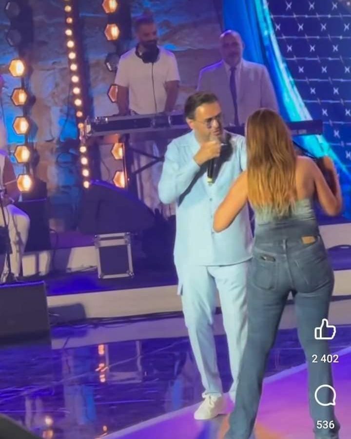مهرجان قرطاج.. راغب علامة و”معجباته” ترند الاسبوع (فيديو+ صور)