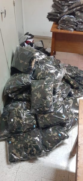 نابل.. حجز أزياء عسكرية على متن شاحنة لاحدى الشركات