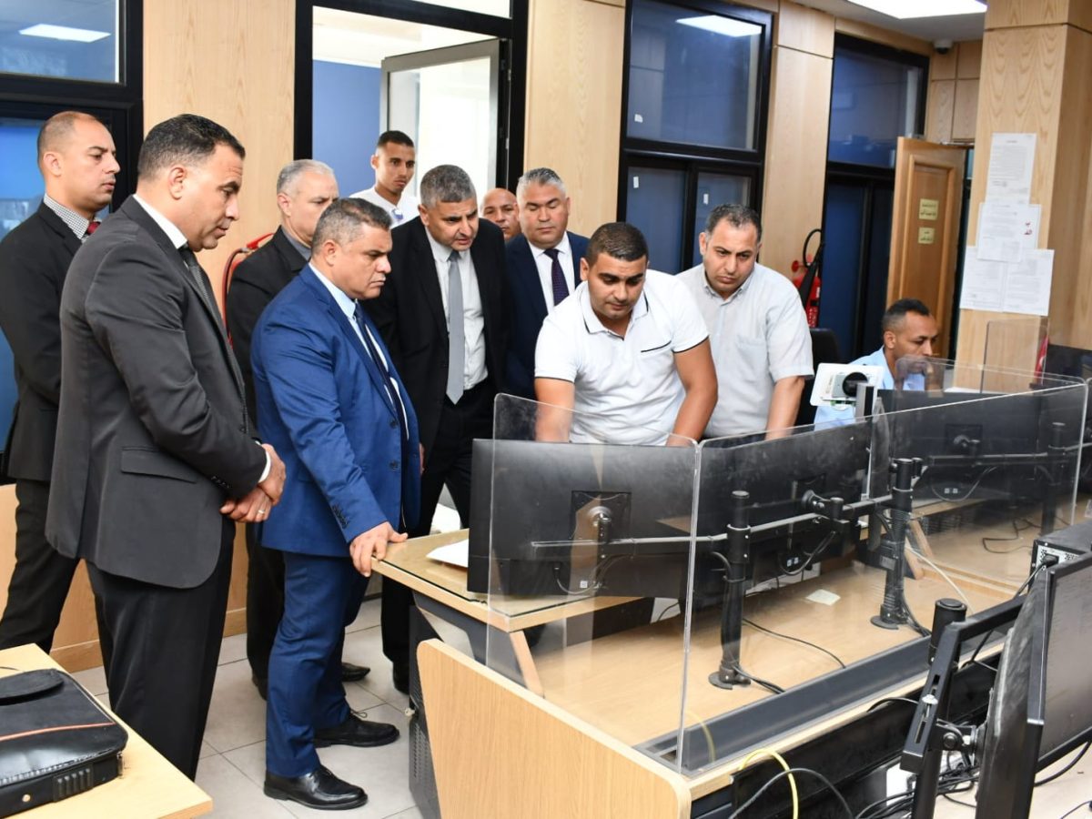 وزير الداخلية يتفقد الادارة العامة للعمليات