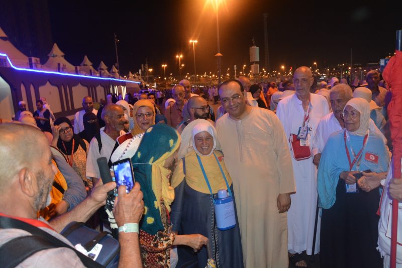 وزير الشّؤون الدّينية يرافق الحجيج في رمي الجمرات