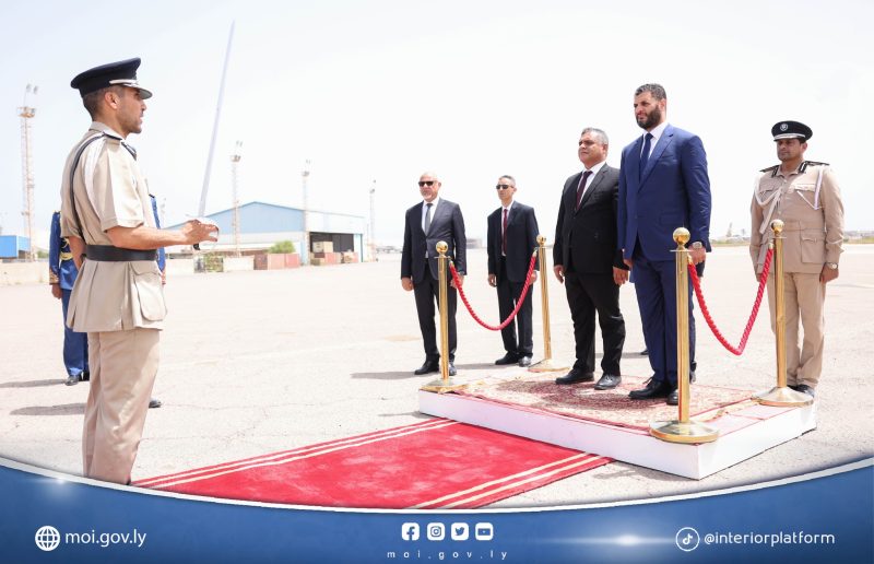 وزيـر الـداخـلية يتوجه إلى ليبيا
