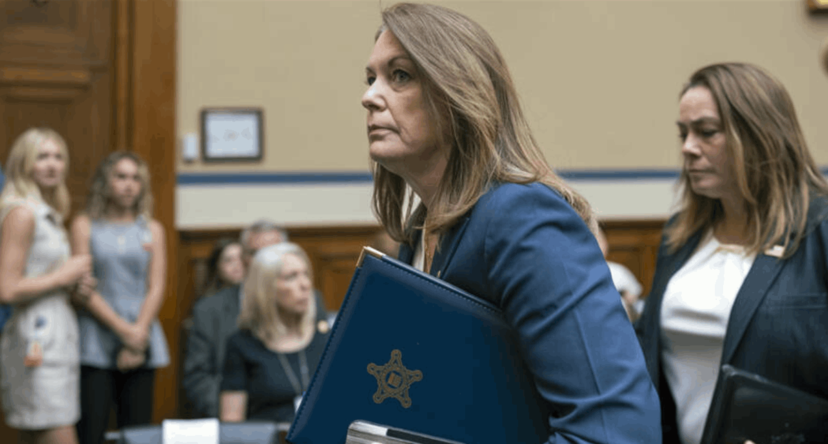 محاولة اغتيال ترامب/ استقالة مديرة جهاز الخدمة السرية