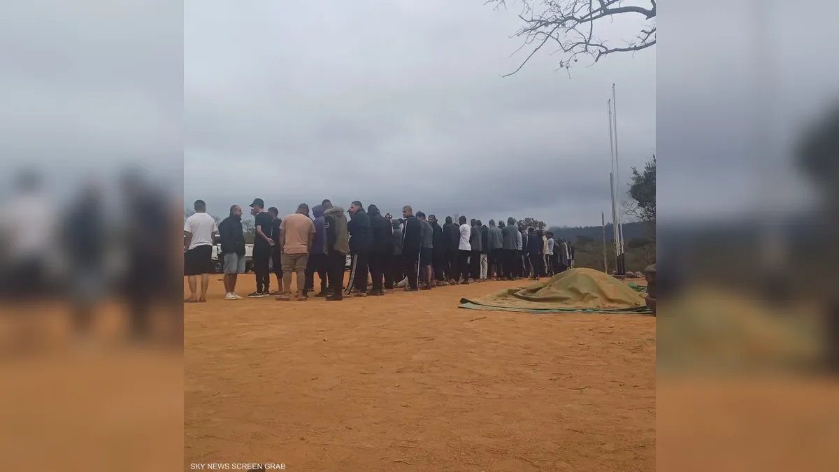 جنوب افريقيا/ اعتقال 95 ليبيا في معسكر تدريب سري