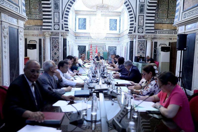 البرلمان يوجه 55 سؤالا لاعضاء الحكومة