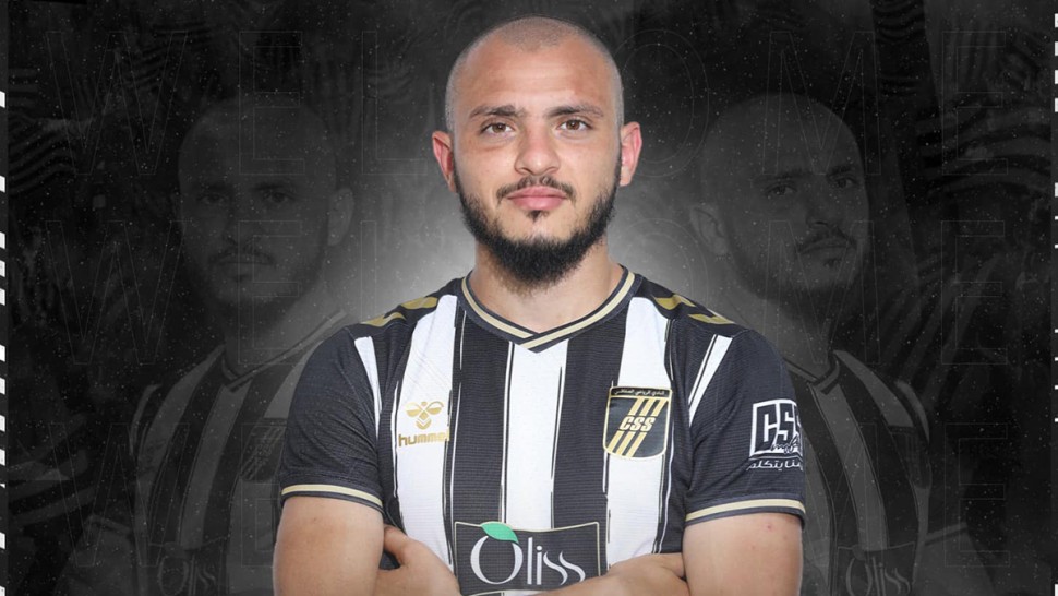 النادي الصفاقسي/ حازم حاج حسن يجدد لموسمين