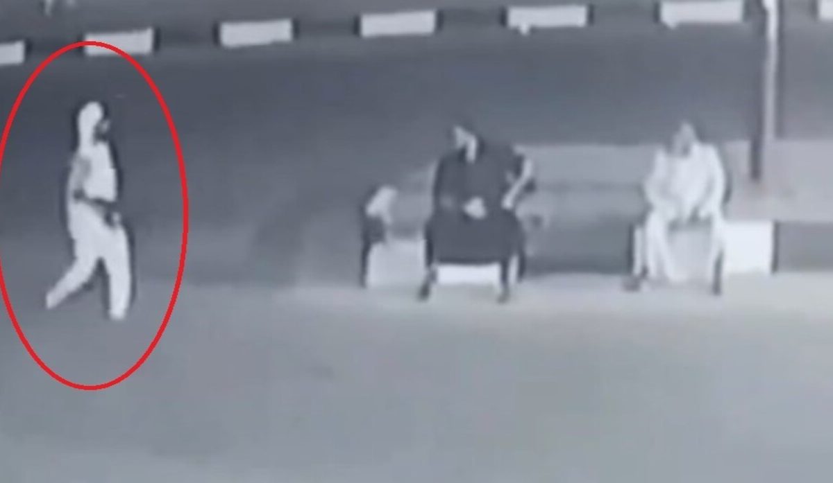 شاهد/ يقتل 8 أفراد من عائلته بكلاشينكوف