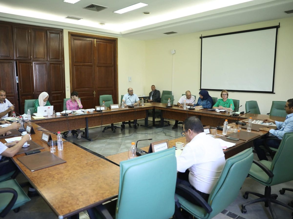 مناقشة فصول مقترح قانون تنظيم عطل الأمومة والأبوة