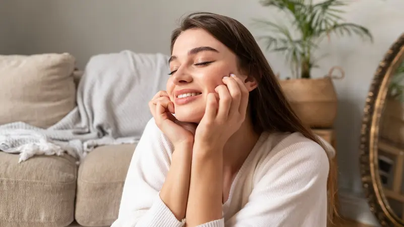 ماذا يحصل للبشرة في الأجواء المُكيّفة؟