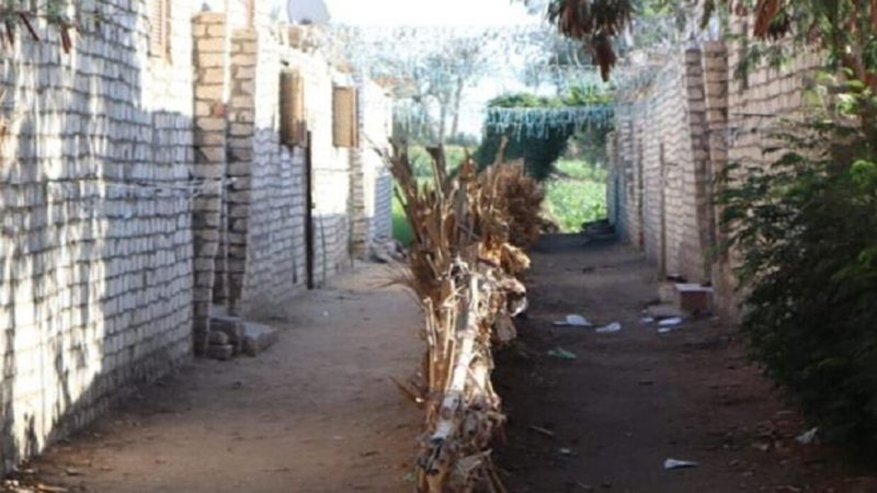 مصر.. جدار عازل لمنع تجدد الاشتباكات بين عائلتين في بني سويف