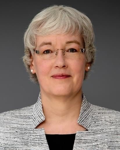 وصول السفيرة الألمانية الجديدة إلى تونس