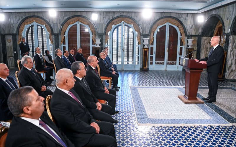 الرئيس..مراكز تشكلت داخل أجهزة الدولة كان لا بدّ من وضع حدّ فوري لها