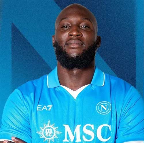 لوكاكو في نادي نابولي