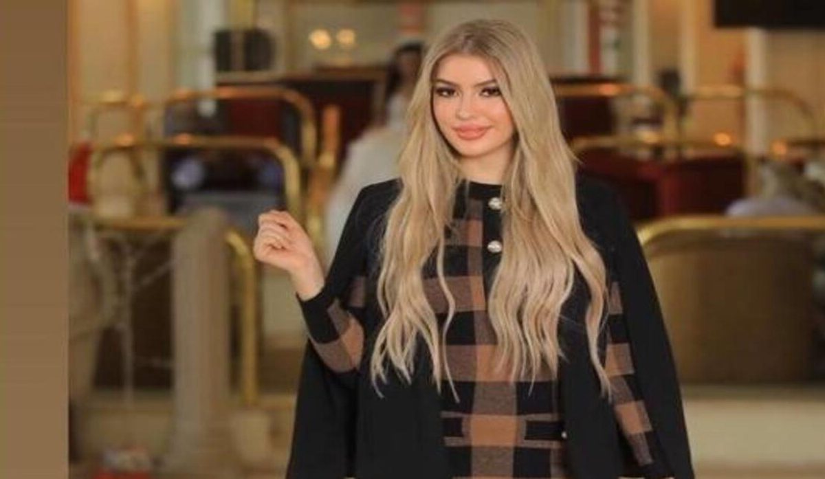 نجم منتخب مصر ينفصل عن ملكة جمال الجزائر