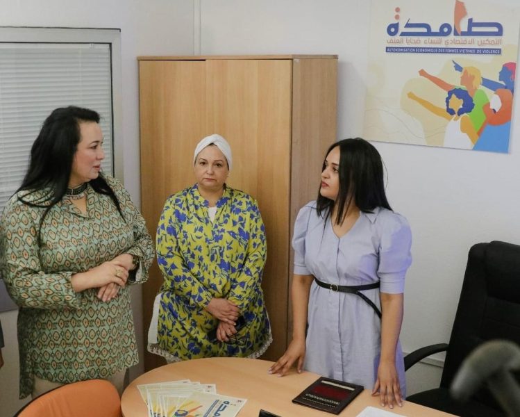وزارة المرأة.. التعهد بأكثر من 200 إمرأة ضحايا العنف