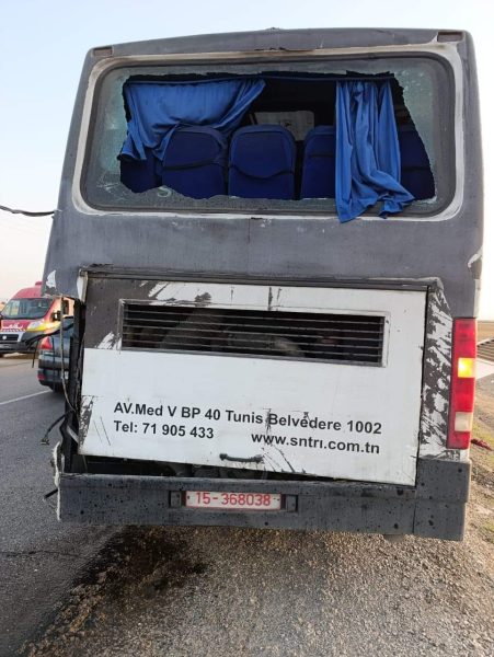 النفيضة.. جرحى في حادث اصطدام شاحنة بحافلة