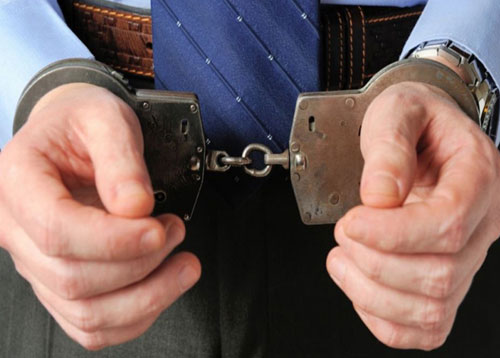 العاصمة/ موظف عمومي يستولي على 60 ألف دينار من الأدوية