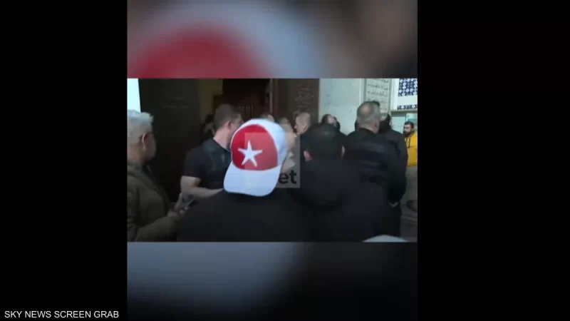 رئيس المخابرات التركية في الجامع الأموي