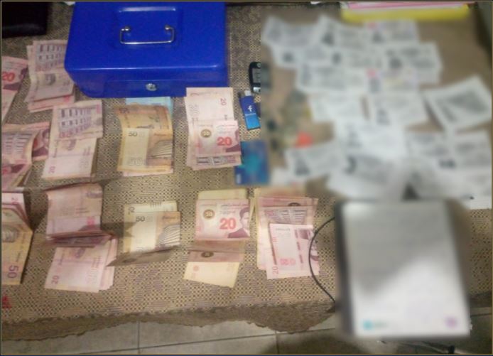 الكاف/ يوهم ضحاياه بتوفير تأشيرات سفر ويلهف أموالهم