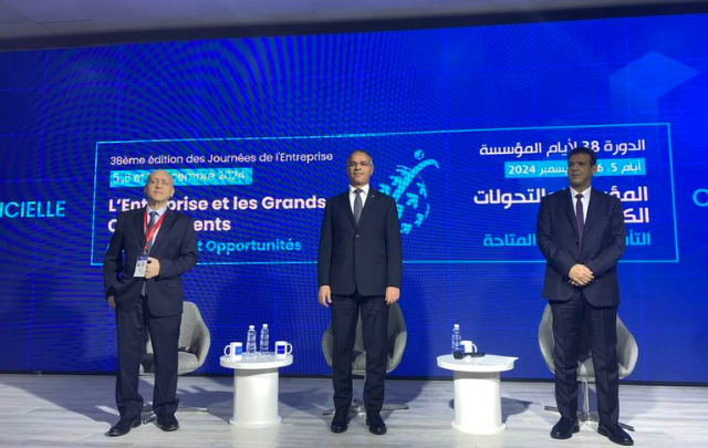 المدوري يستعرض اجراءات لدعم الاستثمار المحلي والأجنبي