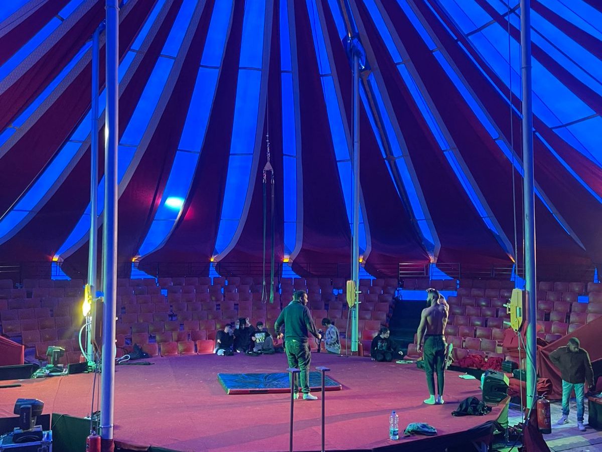 أول خيمة سيرك متجولة تونسية الصنع (صور)