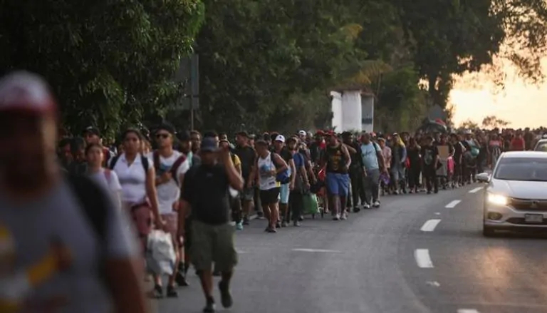 قافلة “الألف” تتحدى ترامب