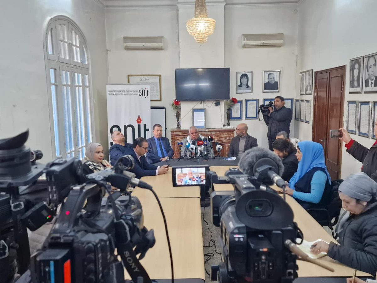 دعوة بودربالة للإفراج عن مبادرة تنقيح المرسوم 54