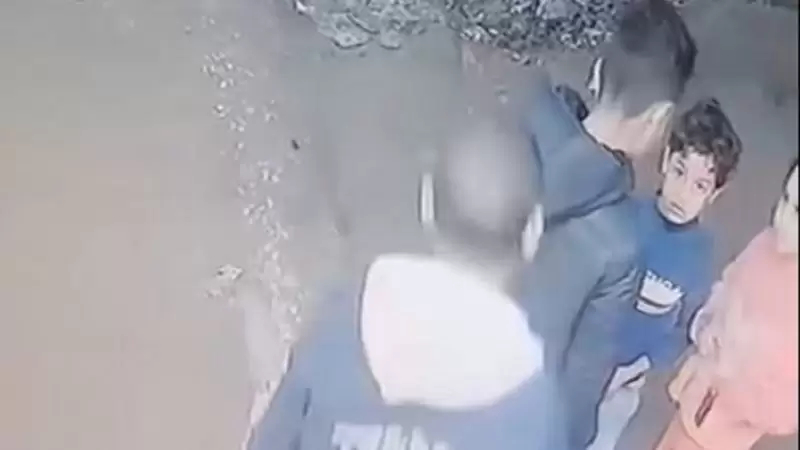 فيديو لمحاولة اختطاف طفل يثير الذعر