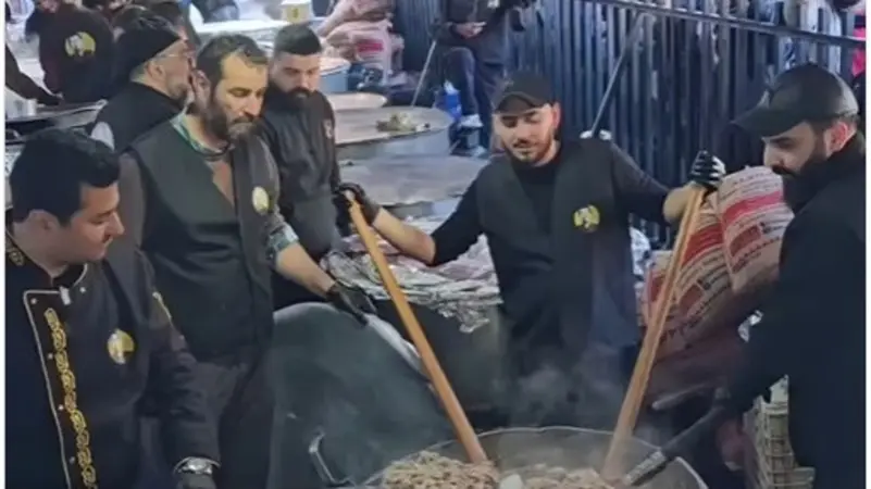سوريا/ قتلى في تدافع على الطعام بالمسجد الأموي