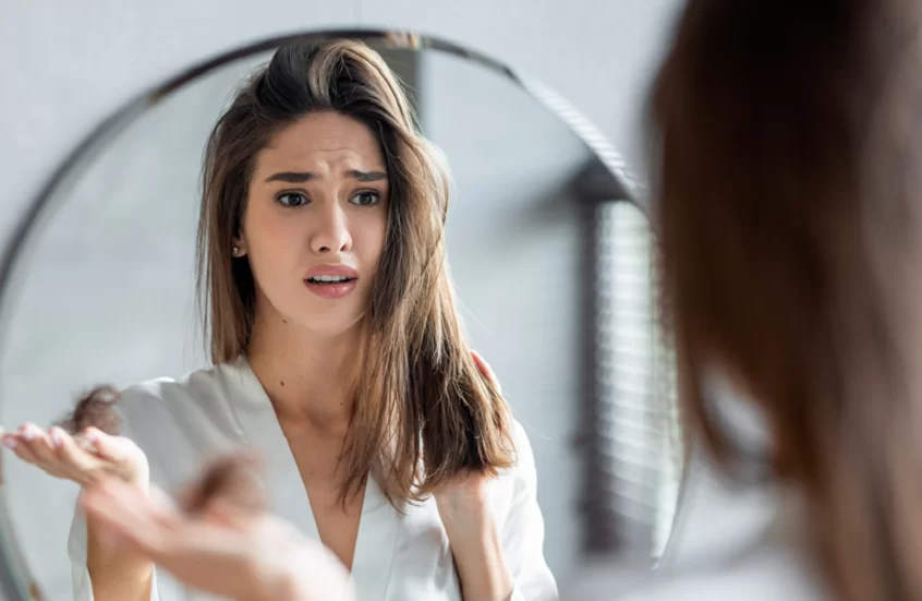 احذروا.. مشروبات شائعة قد تسبب تساقط الشعر