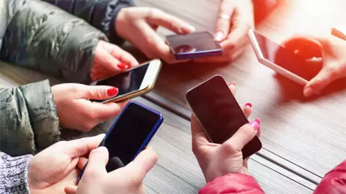 عدد مشتركي الهاتف الجوال في تونس