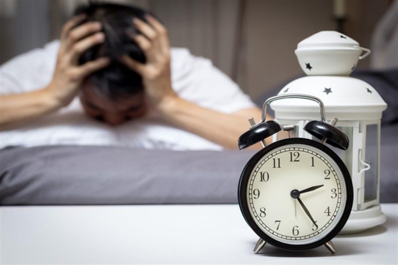أطعمة تسبب الأرق